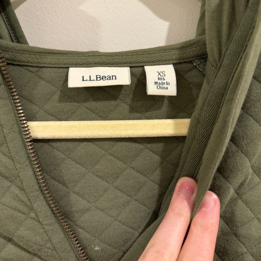 L.L.Bean Zip-Up - Picture 5 of 5